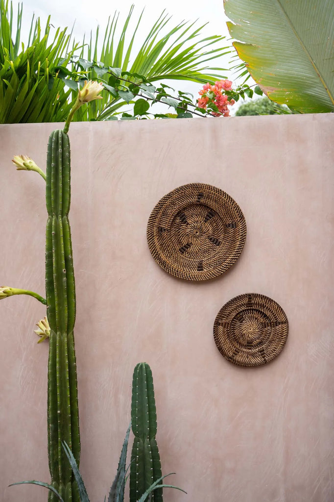 The "Jasmine" Plate - Brown - L