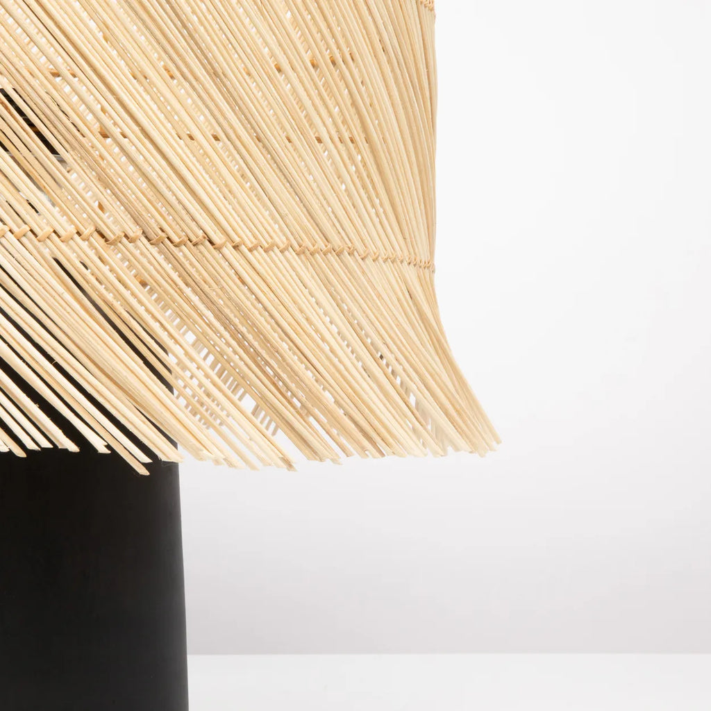 The Rattan Tischlampe - Schwarz Natur