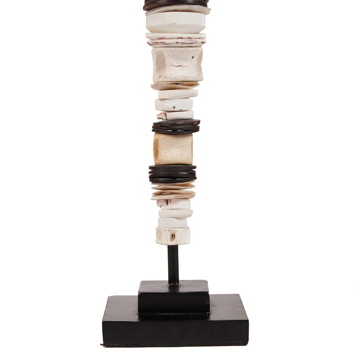 The "Money Shell" on Stand - Black White - M