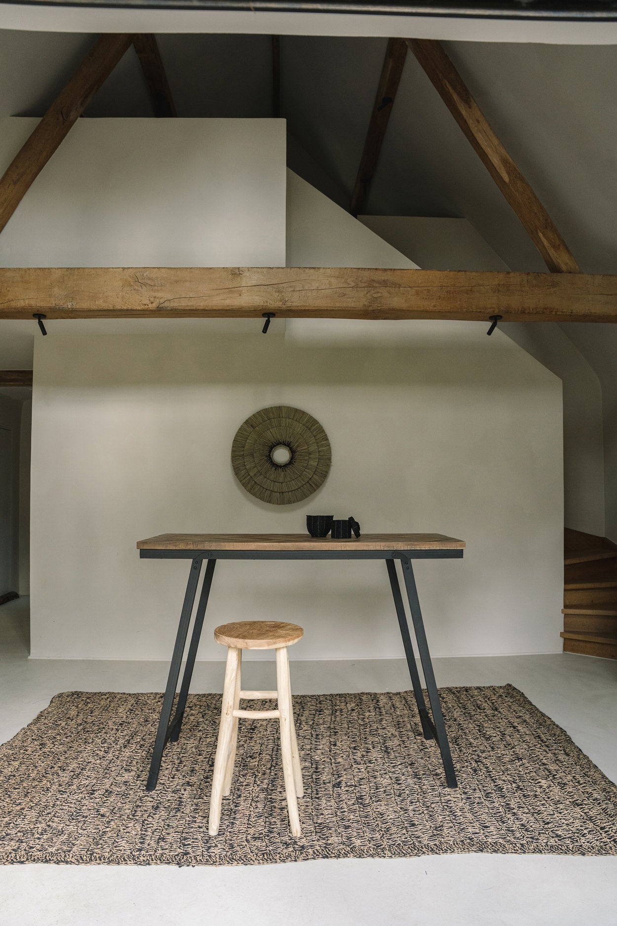 The "Kedut" Bar Stool - Natural