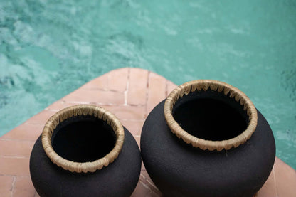 Die "Styly" Vase - Schwarz Natur - L