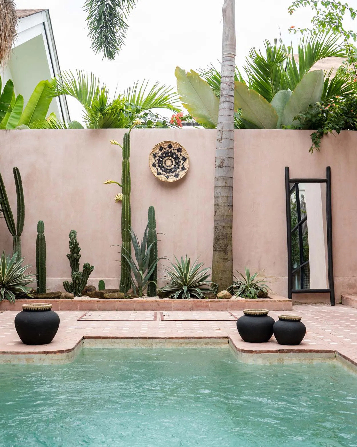 Die "Styly" Vase - Schwarz Natur - L