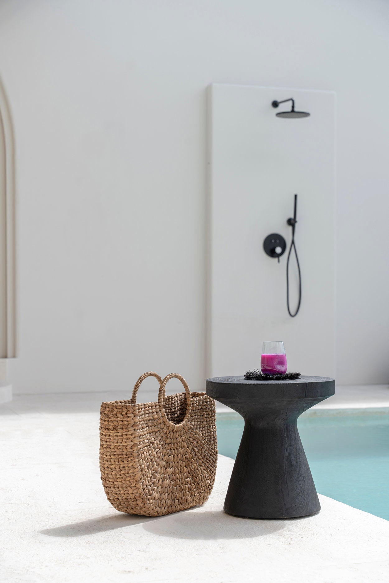 Mesa auxiliar Gravity - Negra